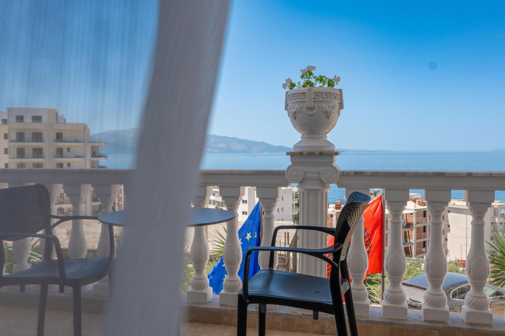 Keos Hotel 3*