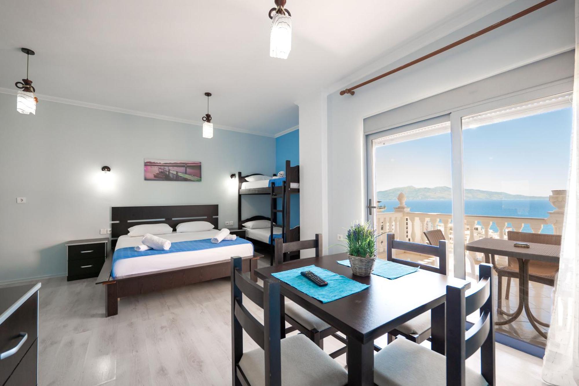 Keos Hotell 3*